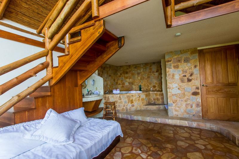 Issimo Suites Boutique Hotel & Spa - Adults Only Manuel Antonio Zewnętrze zdjęcie
