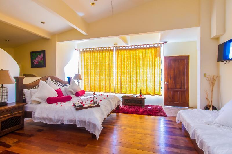 Issimo Suites Boutique Hotel & Spa - Adults Only Manuel Antonio Zewnętrze zdjęcie
