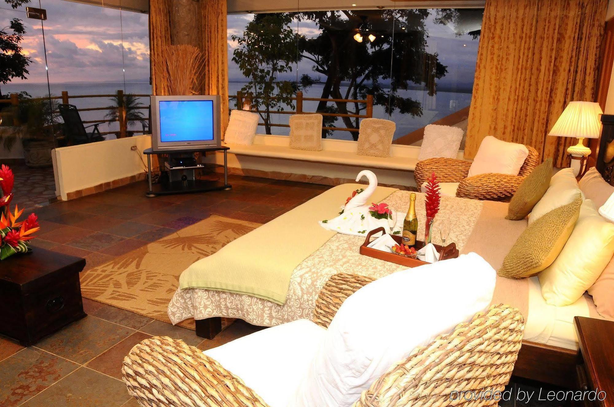 Issimo Suites Boutique Hotel & Spa - Adults Only Manuel Antonio Zewnętrze zdjęcie