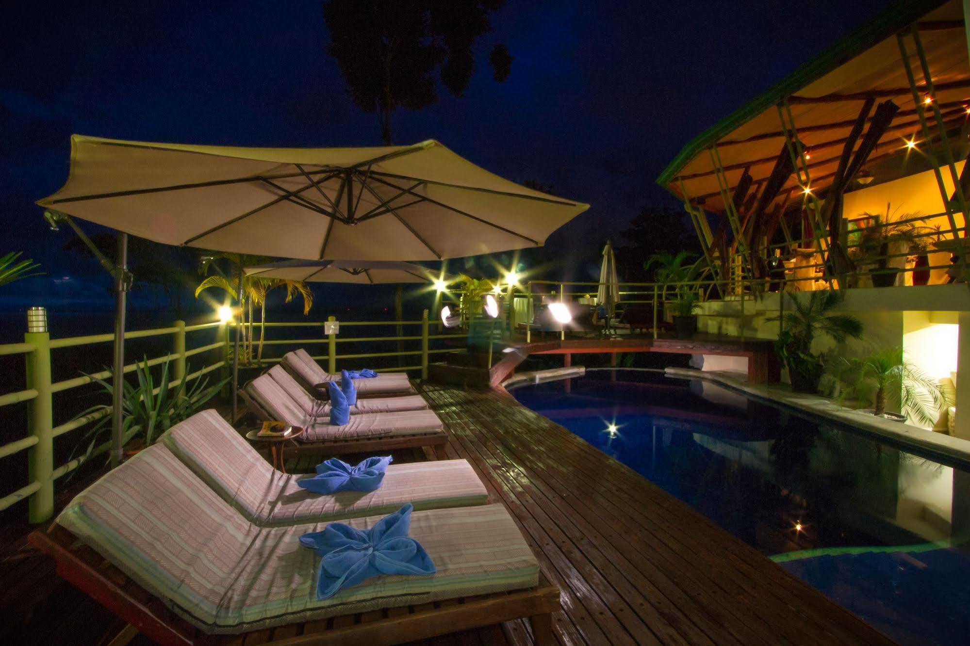 Issimo Suites Boutique Hotel & Spa - Adults Only Manuel Antonio Zewnętrze zdjęcie