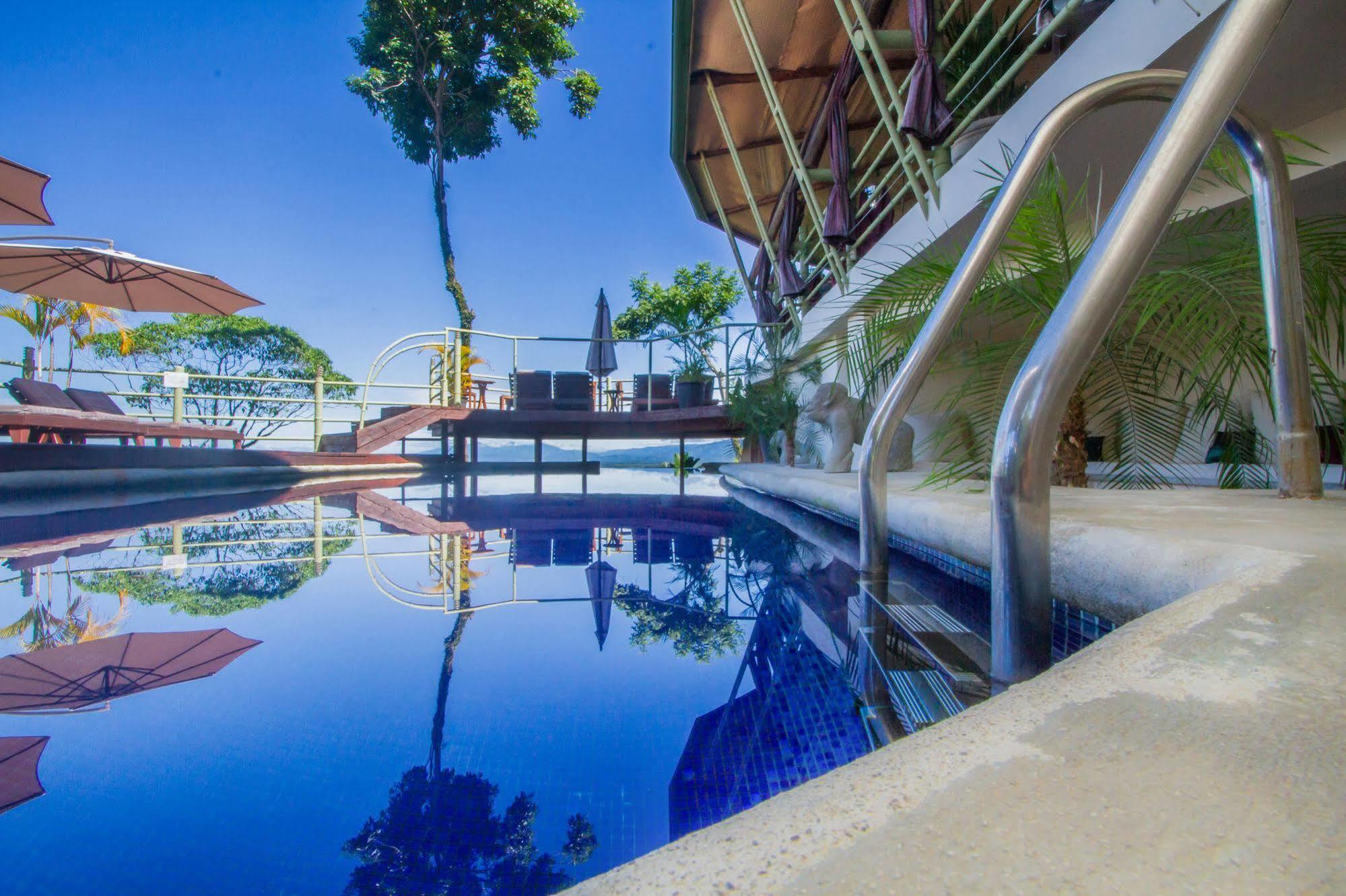 Issimo Suites Boutique Hotel & Spa - Adults Only Manuel Antonio Zewnętrze zdjęcie